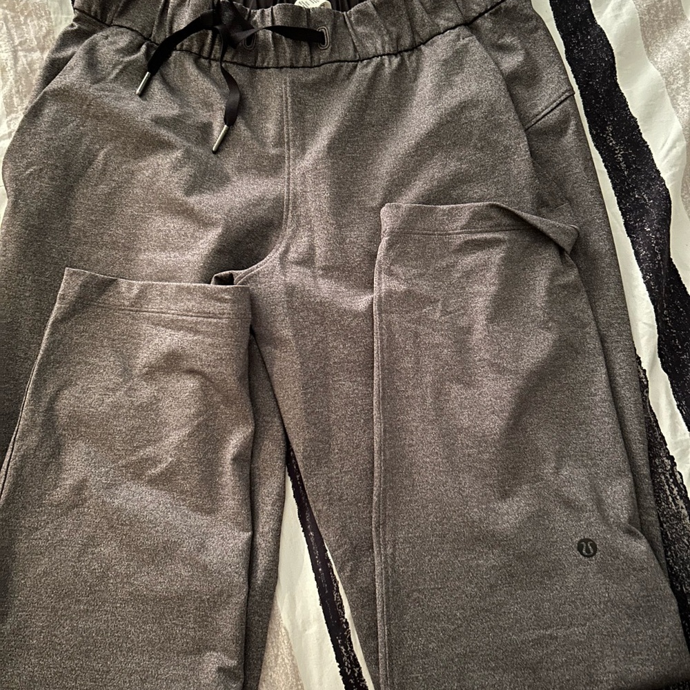 Lululemon pant bundle - Picture 3 of 3